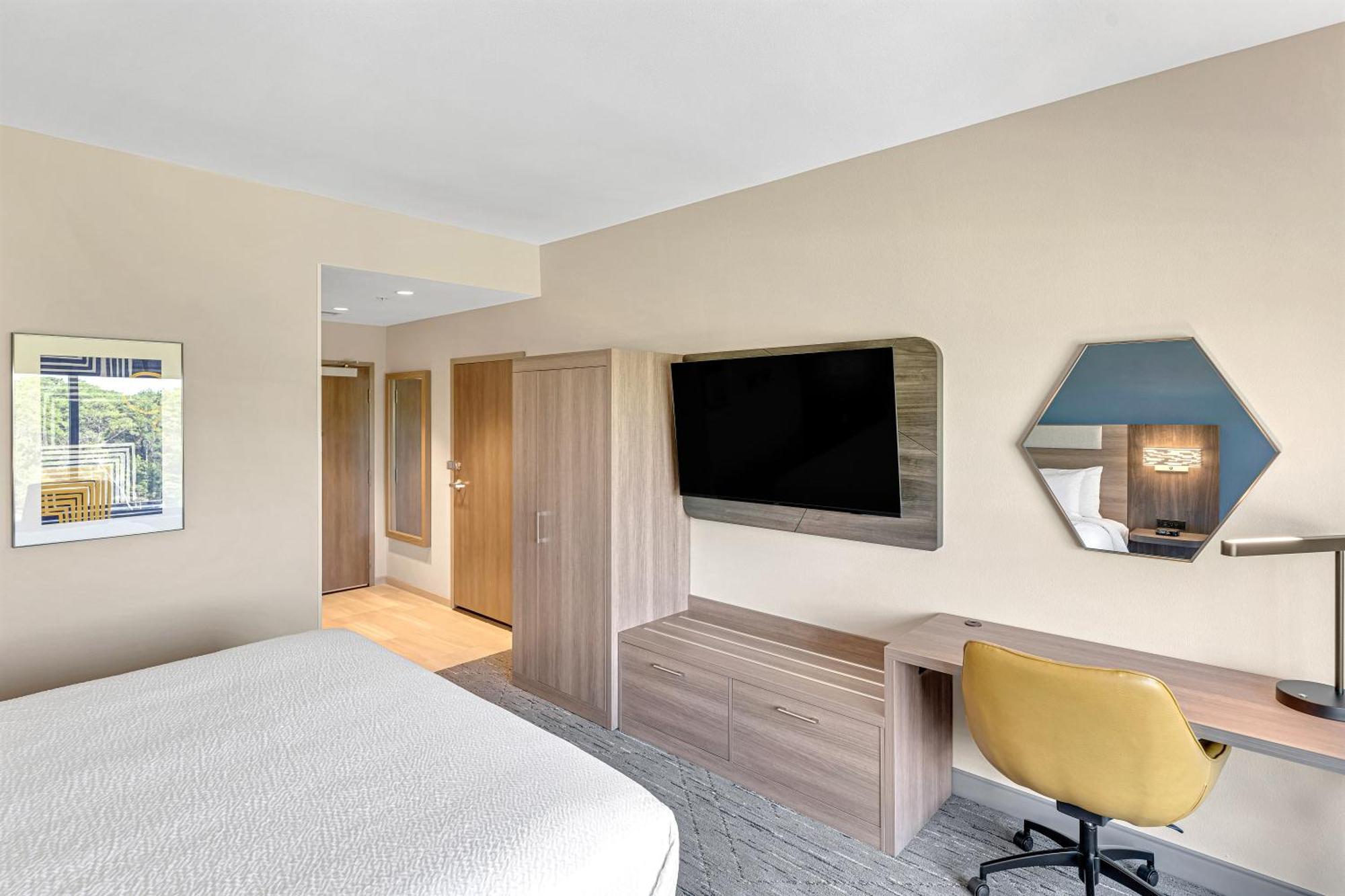 Holiday Inn Express & Suites Fort Walton Beach - Eglin Area By Ihg Exterior photo